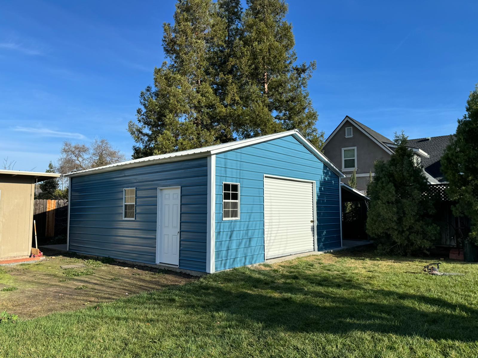 18x30x8 Garage With 10x30x6/7 Lean Too
